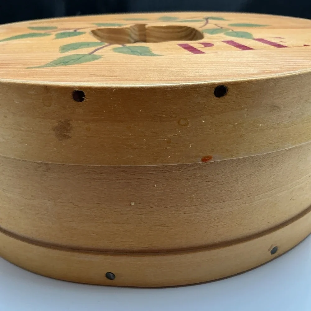 Vtg. Apple Pie Basket Wood Handles & Peek Screen Window Cover Decor Purpose Only